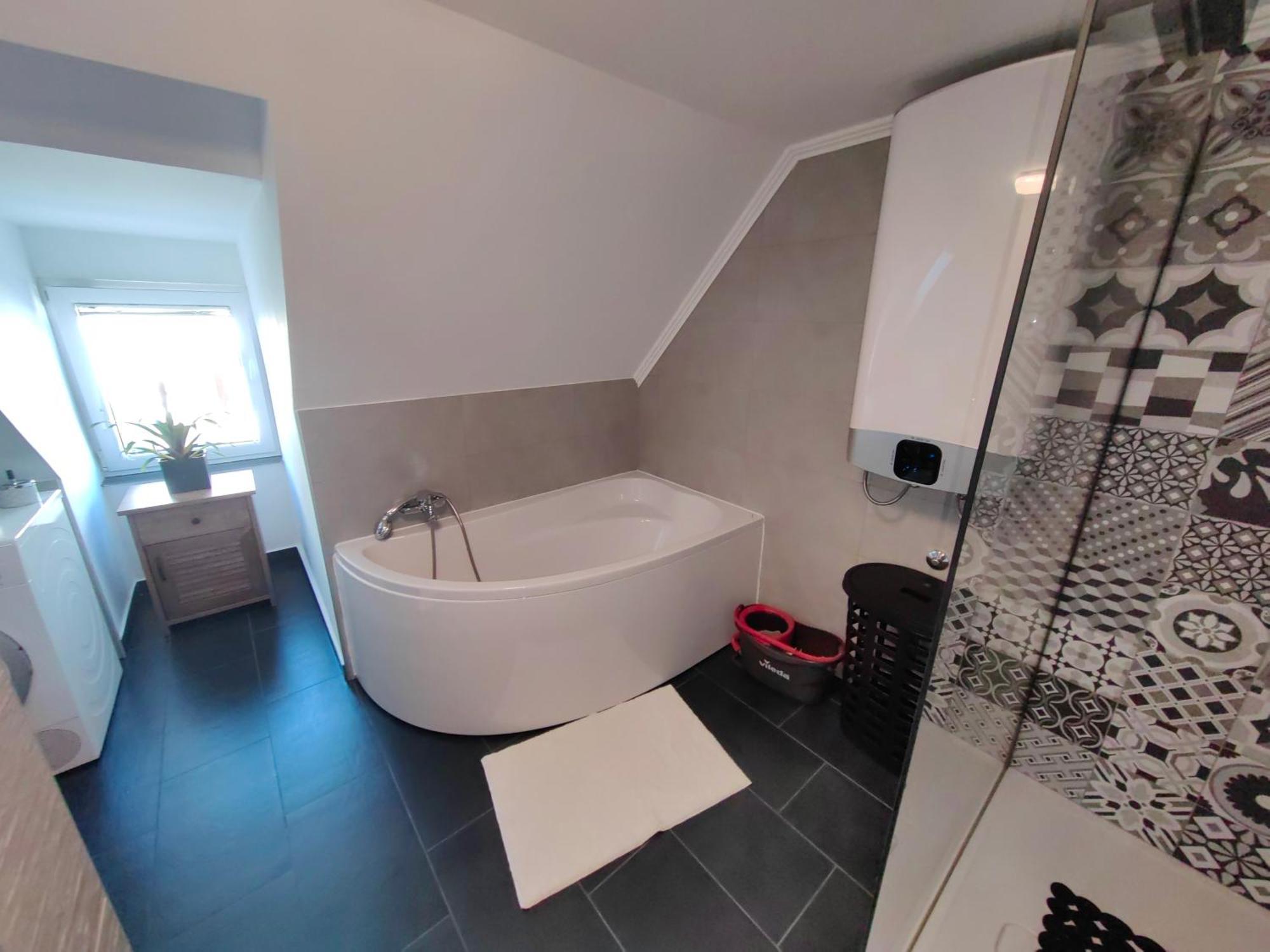 Sana Apartment Postojna Luaran gambar